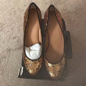 J Crew Black and Gold Sequin Pumps